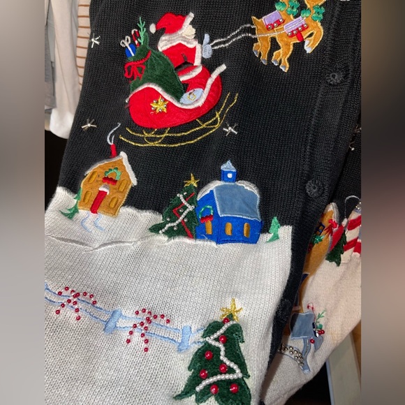 Victoria Jones Santa Sleigh Christmas Black V-Neck Cardigan Sweater Women's 2X - Picture 3 of 9